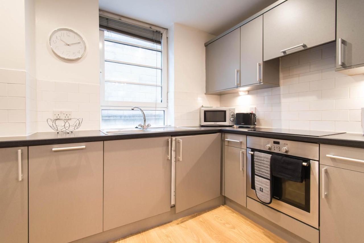 Modern Apartment, In The Heart Of Glasgow Exterior photo